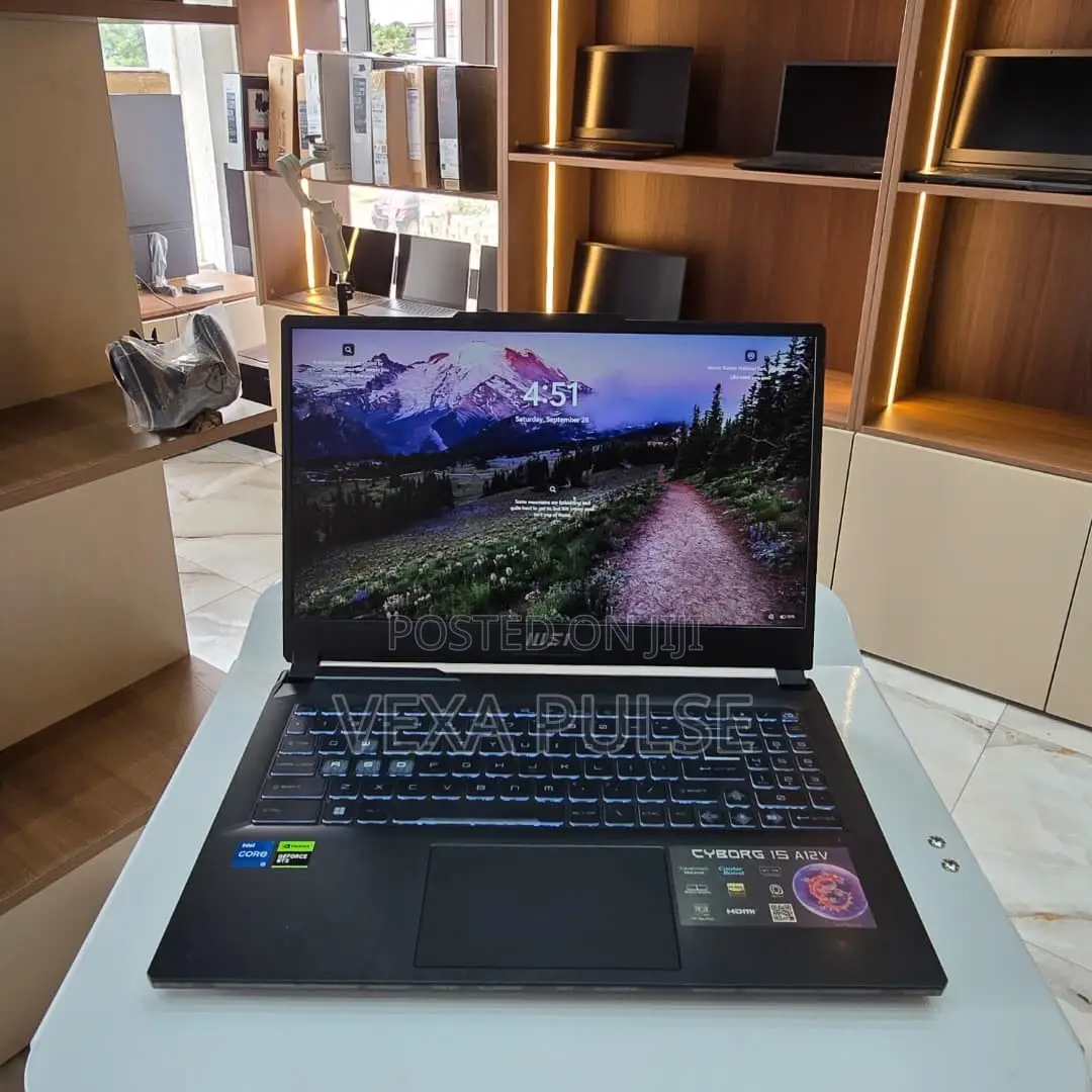 Laptop MSI Cyborg 15 8GB Intel Core i5 SSD 512GB
