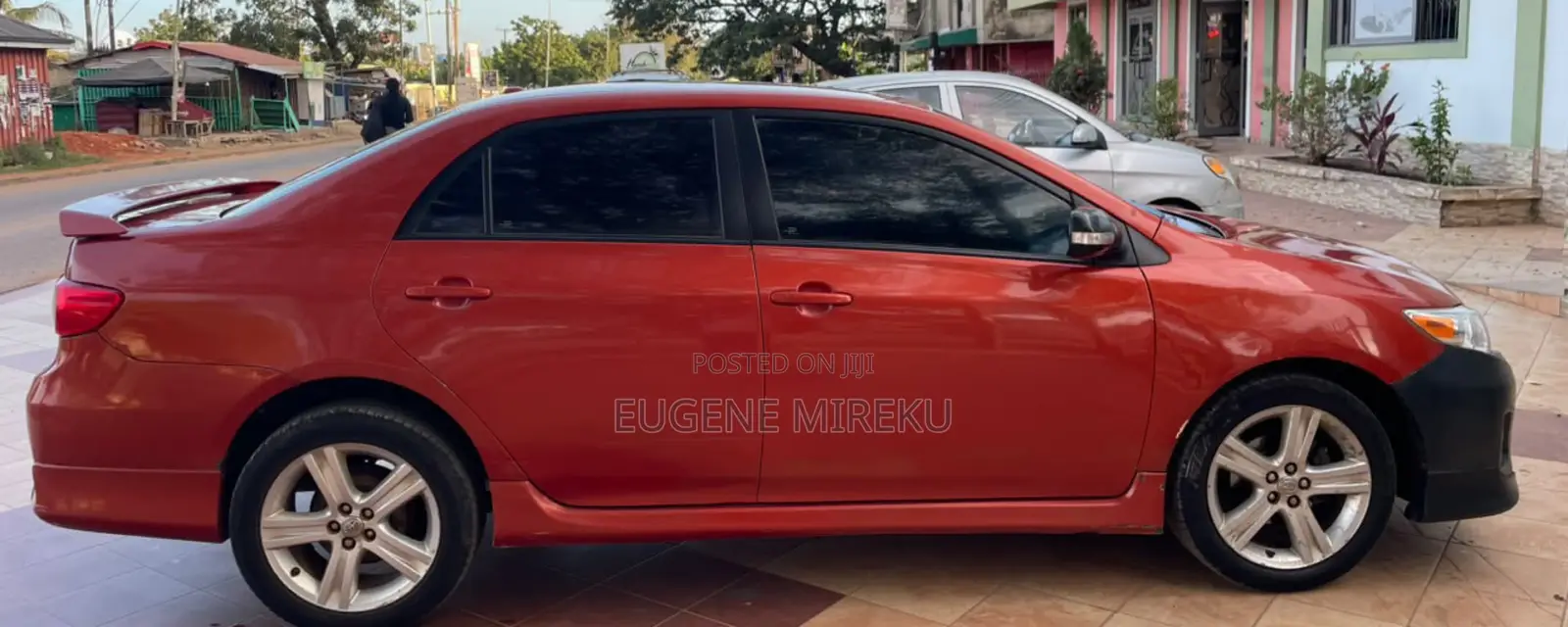 Toyota Corolla 2013 Orange