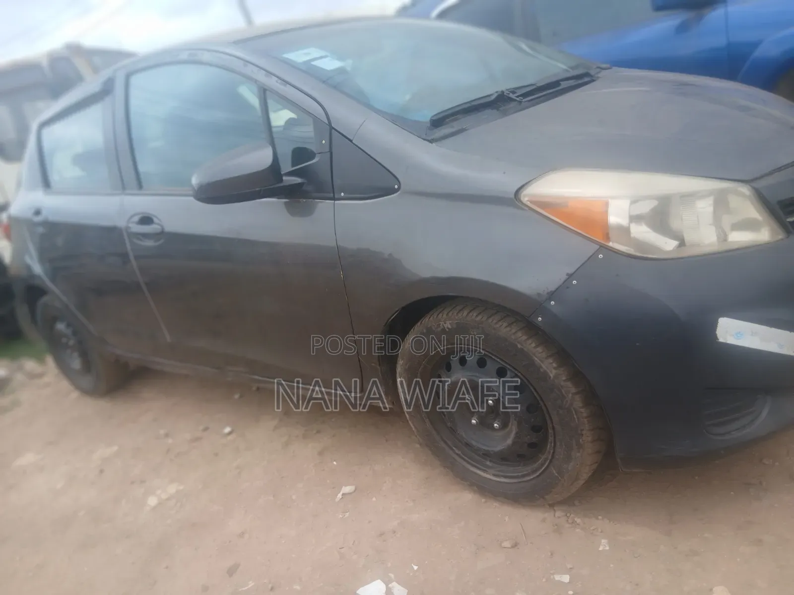 Toyota Yaris 2012 Gray