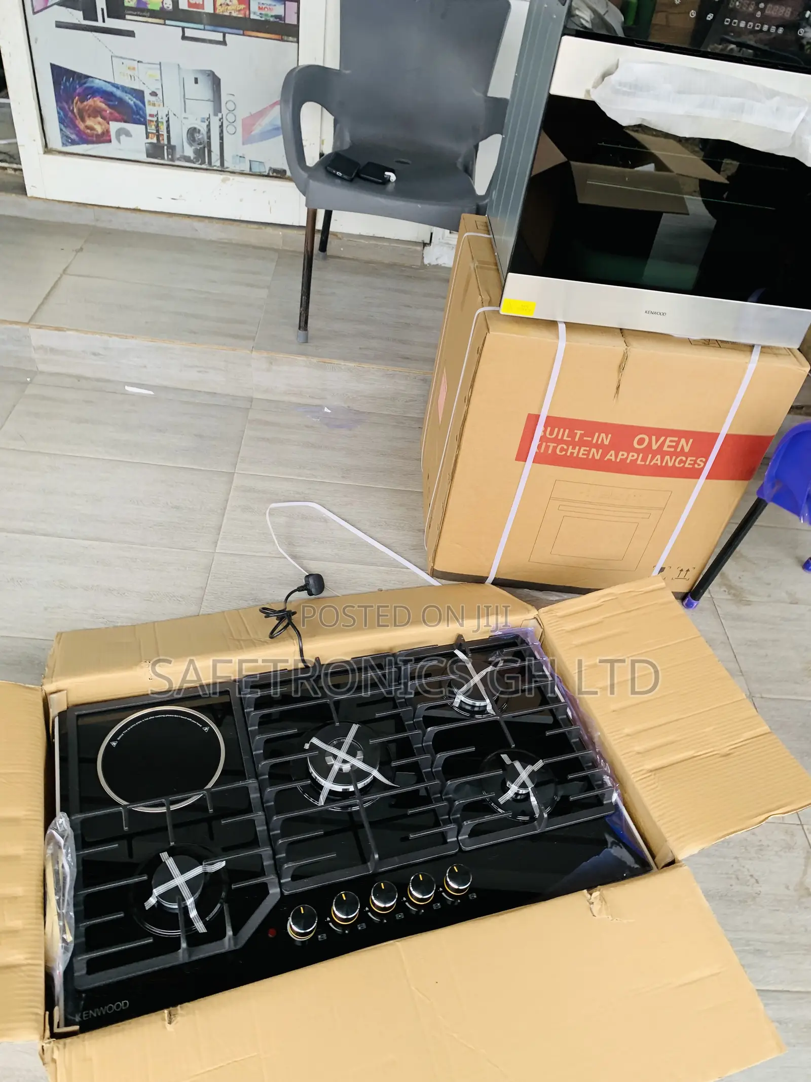 Long Lasting ~ Kenwood Black 1 Electric 4 Gas 90cm Inbuilt