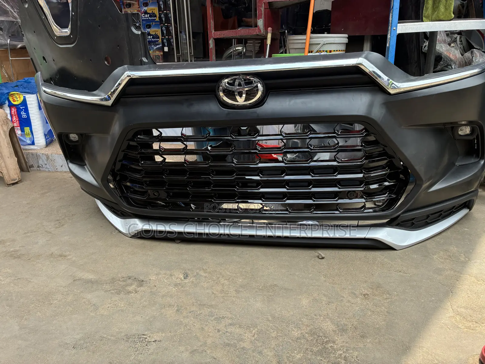 Front Bumper Highlander 2023-2024-2025 Grand