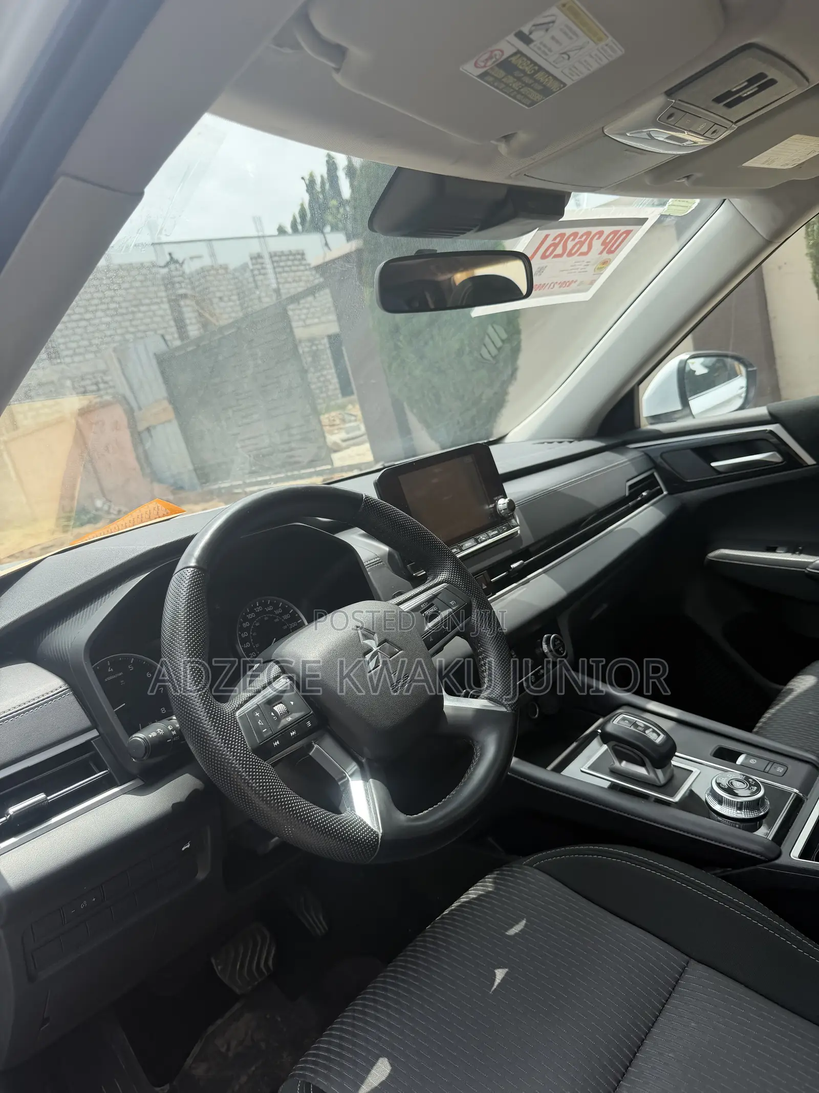 Mitsubishi Outlander SEL 2023 White