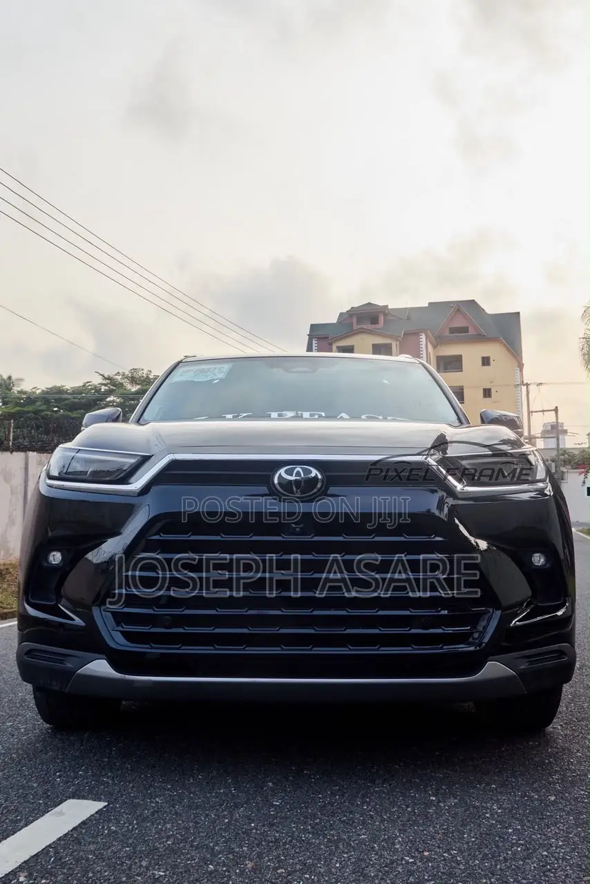 Toyota Grand Highlander Limited AWD 2024 Black