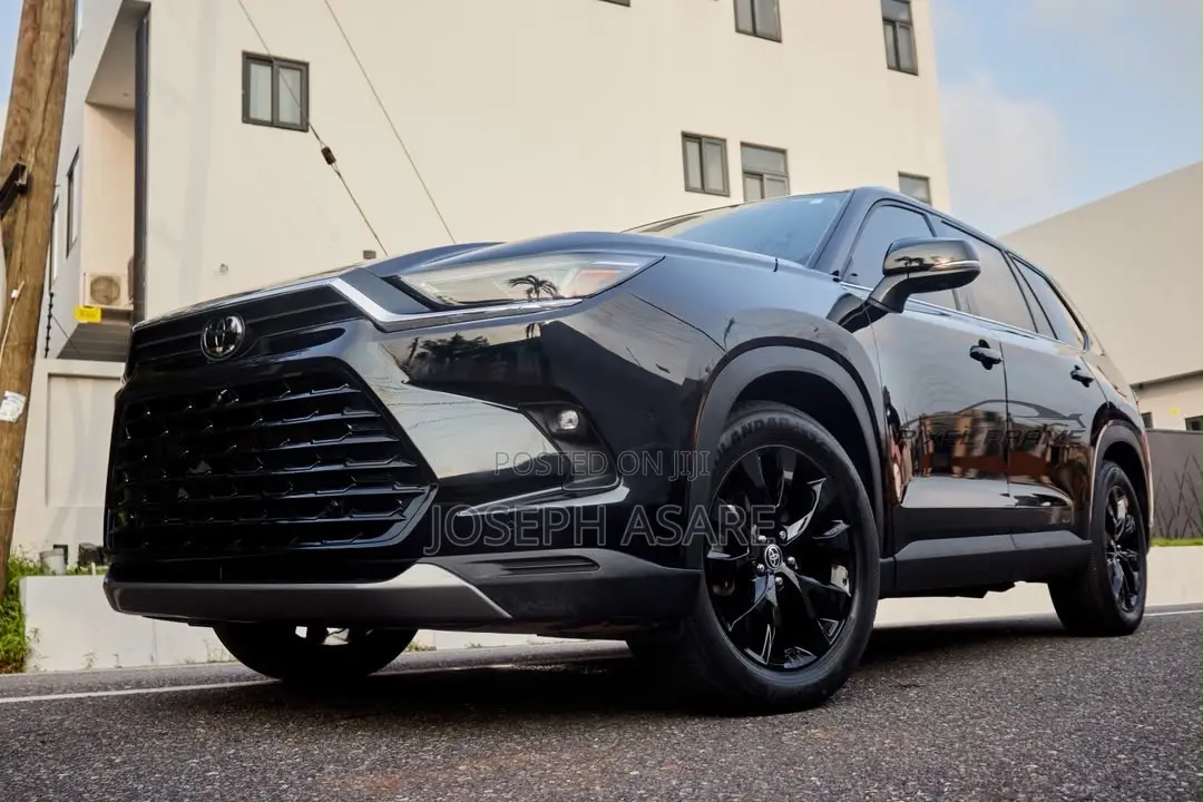Toyota Grand Highlander Limited AWD 2024 Black