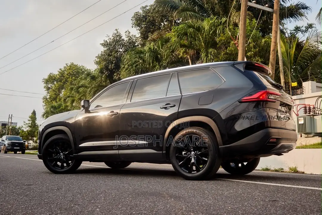 Toyota Grand Highlander Limited AWD 2024 Black