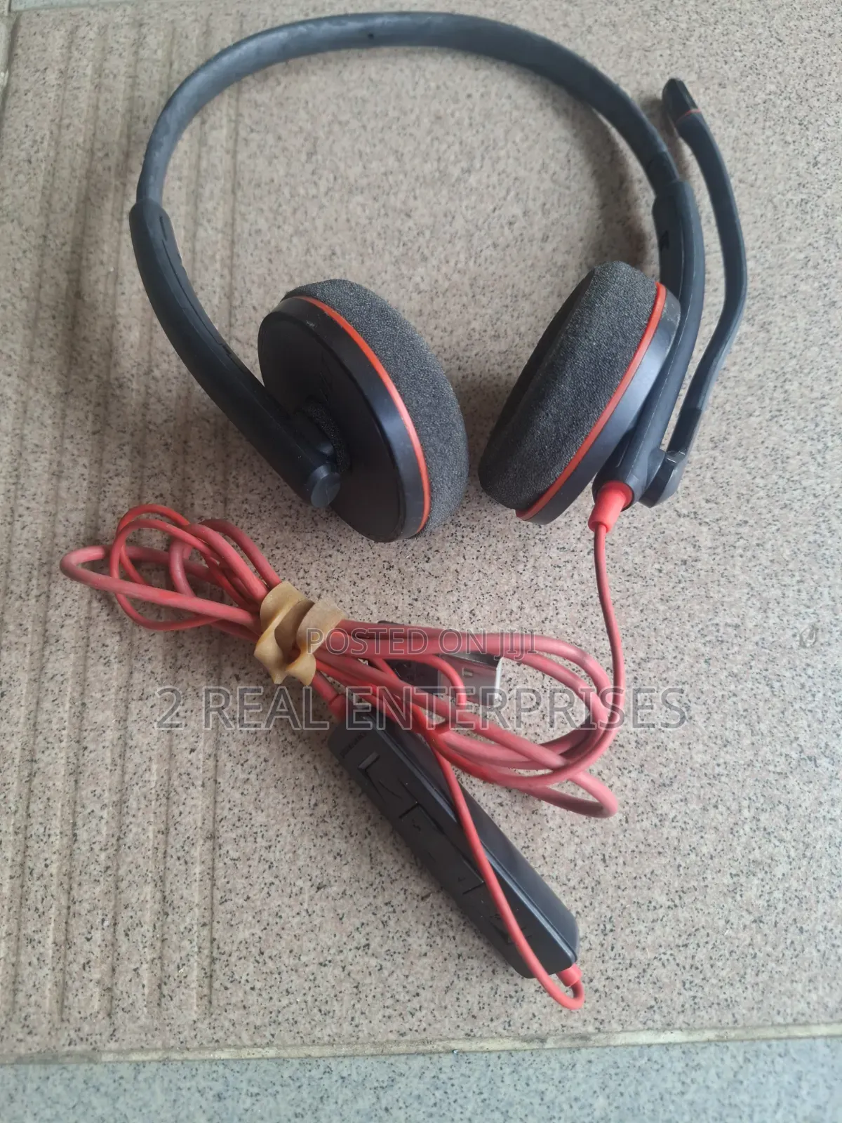 Plantronics Poly Blackwire C3220 Stereo USB Headset W Noise-Canceling