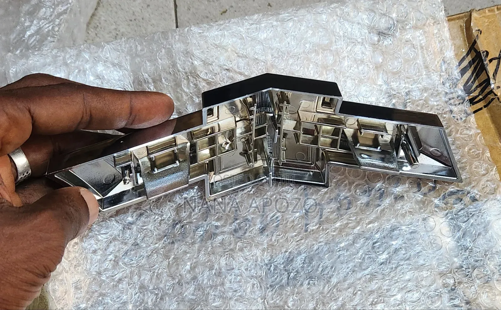 Camaro Front Grill Crown for 2010 to 2013 Model