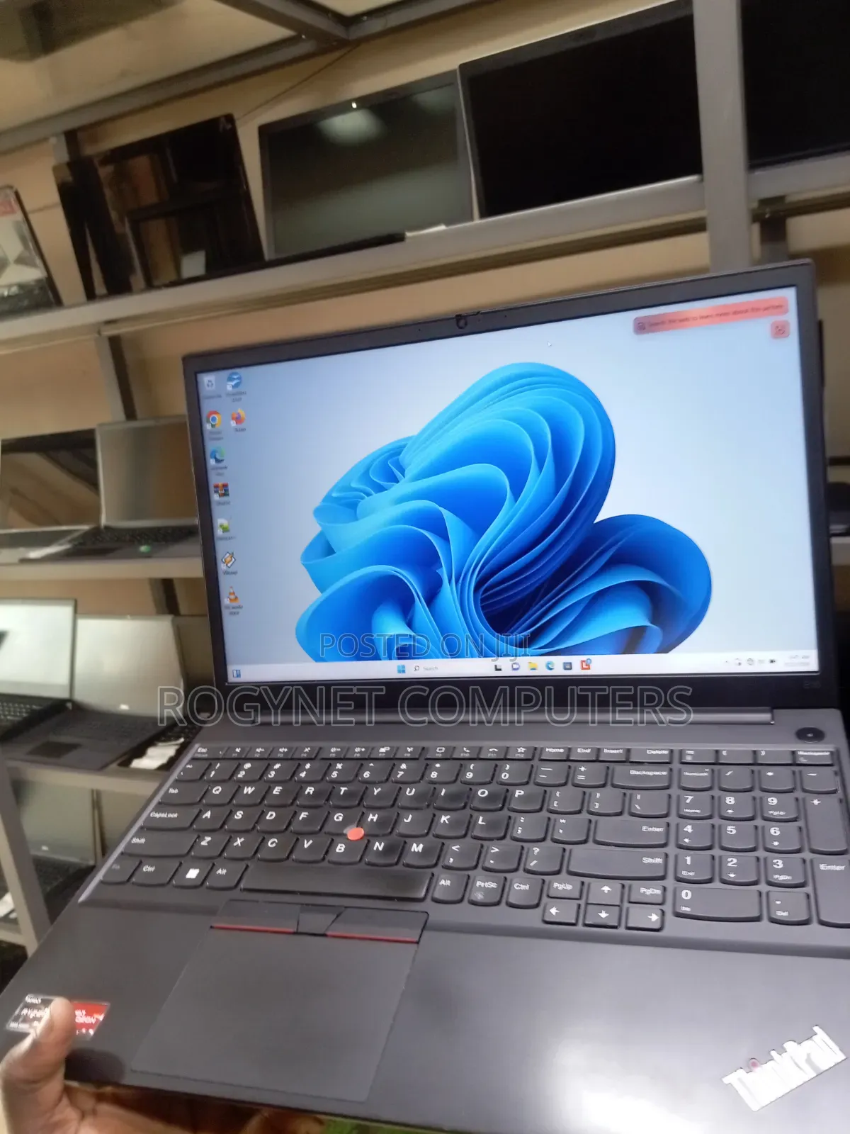 Laptop Lenovo ThinkPad E15 16GB AMD Ryzen 5 SSD 256GB