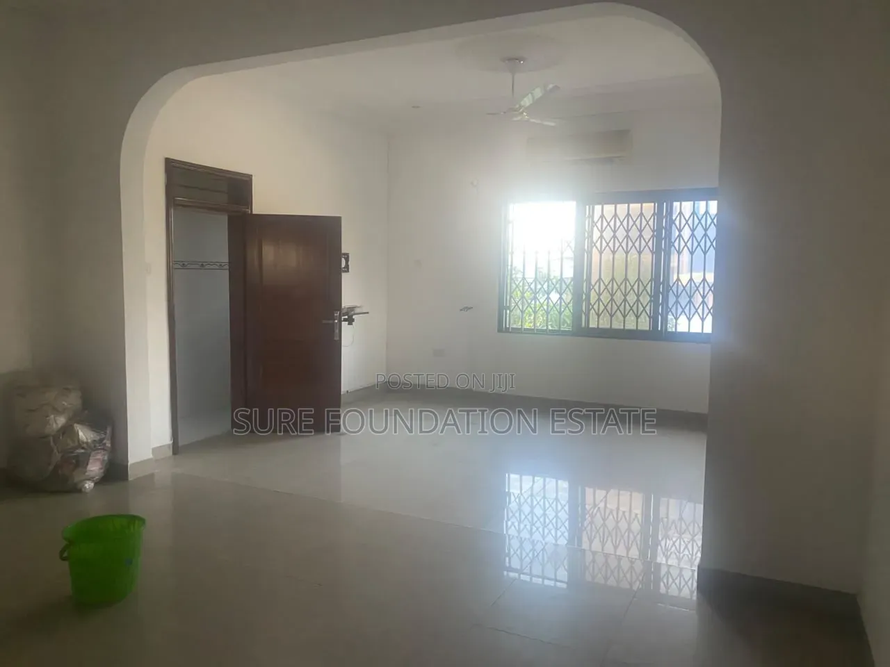5bdrm House in Dansoman for rent