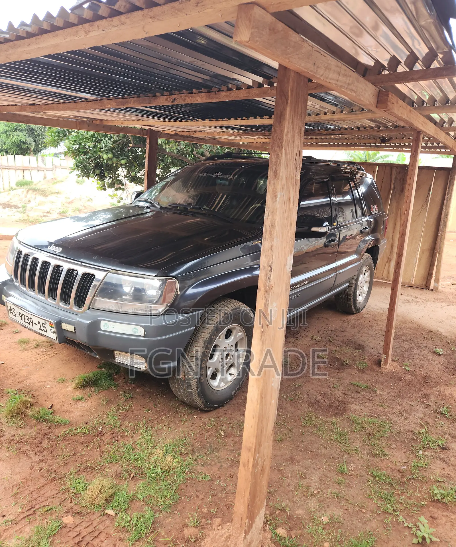 Jeep Grand Cherokee Laredo 4.0 4x4 2000 Black