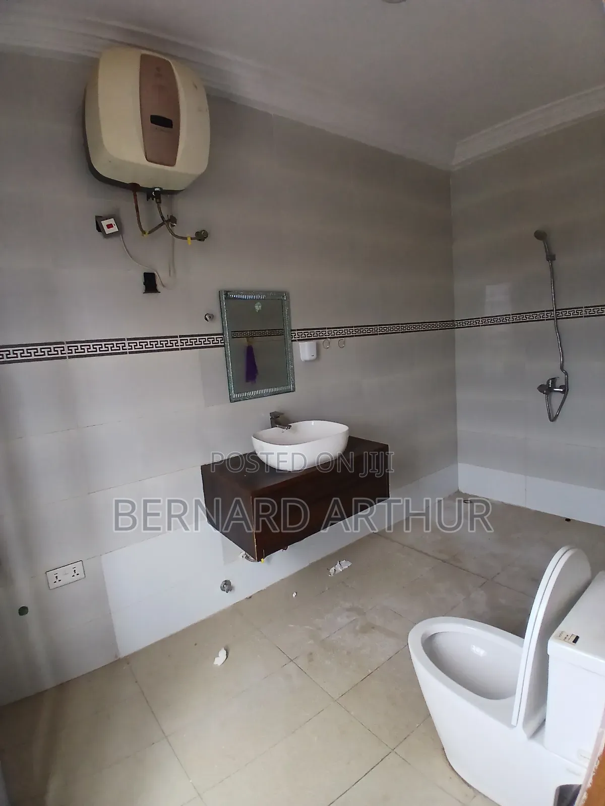 4bdrm Duplex in Bernard Agency, Pokuase for rent