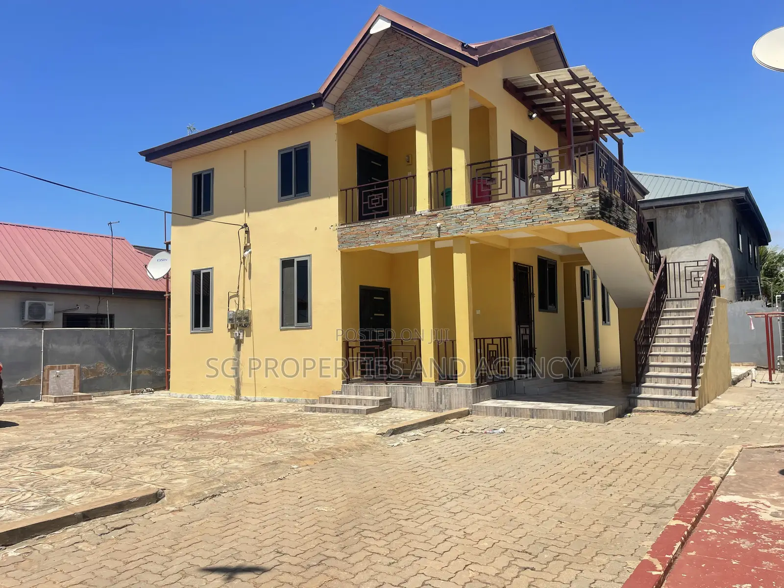 2bdrm Apartment in Junction Mall, Sakumono for rent