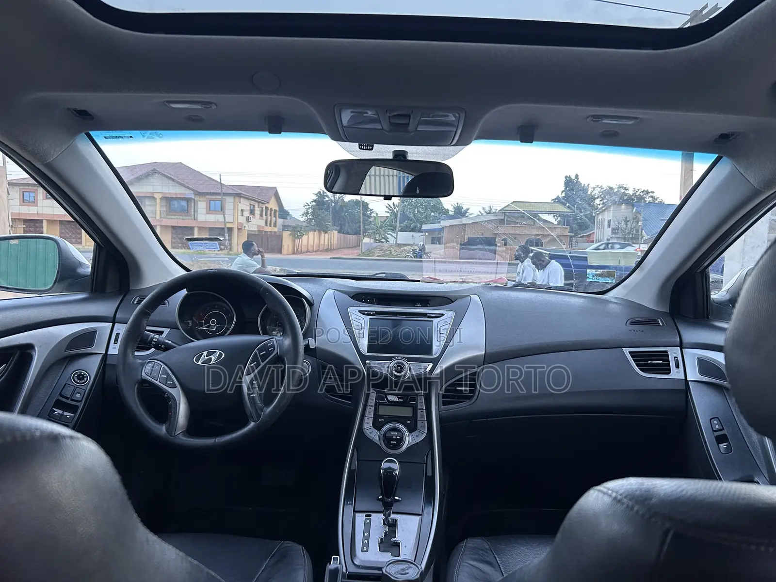 Hyundai Elantra Limited Sedan FWD (1.8L 4cyl 6A) 2013 Silver