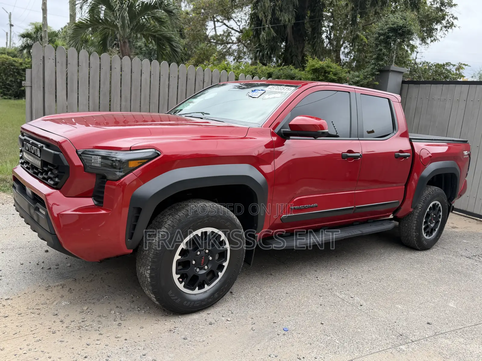 Toyota Tacoma TRD Off-Road Double Cab 4WD 5.0 ft. SB (Automatic) 2025