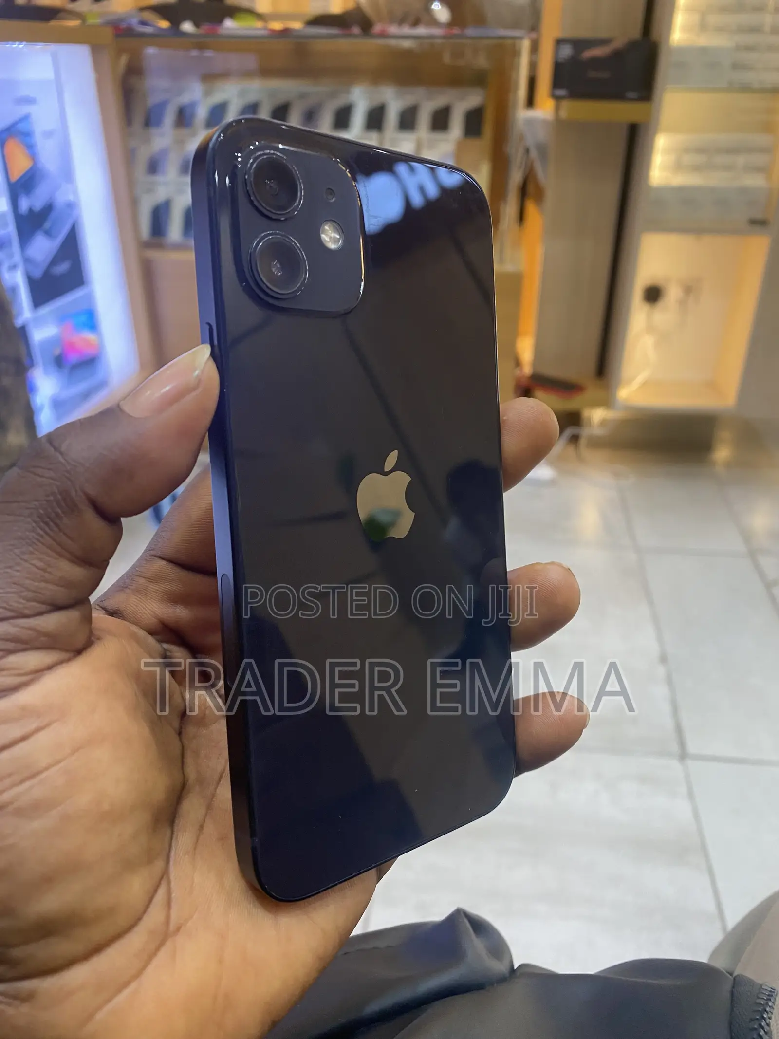 Apple iPhone 12 64 GB Black