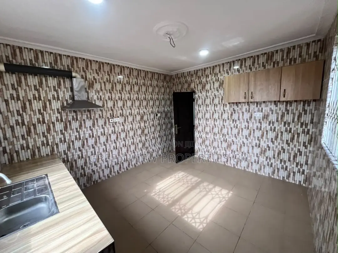 2bdrm Apartment in East Legon for rent