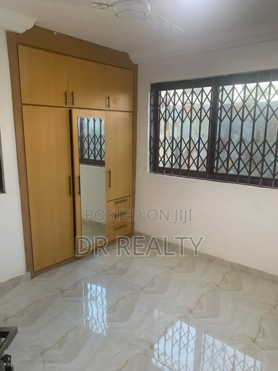 2bdrm Apartment in Sakumono for rent