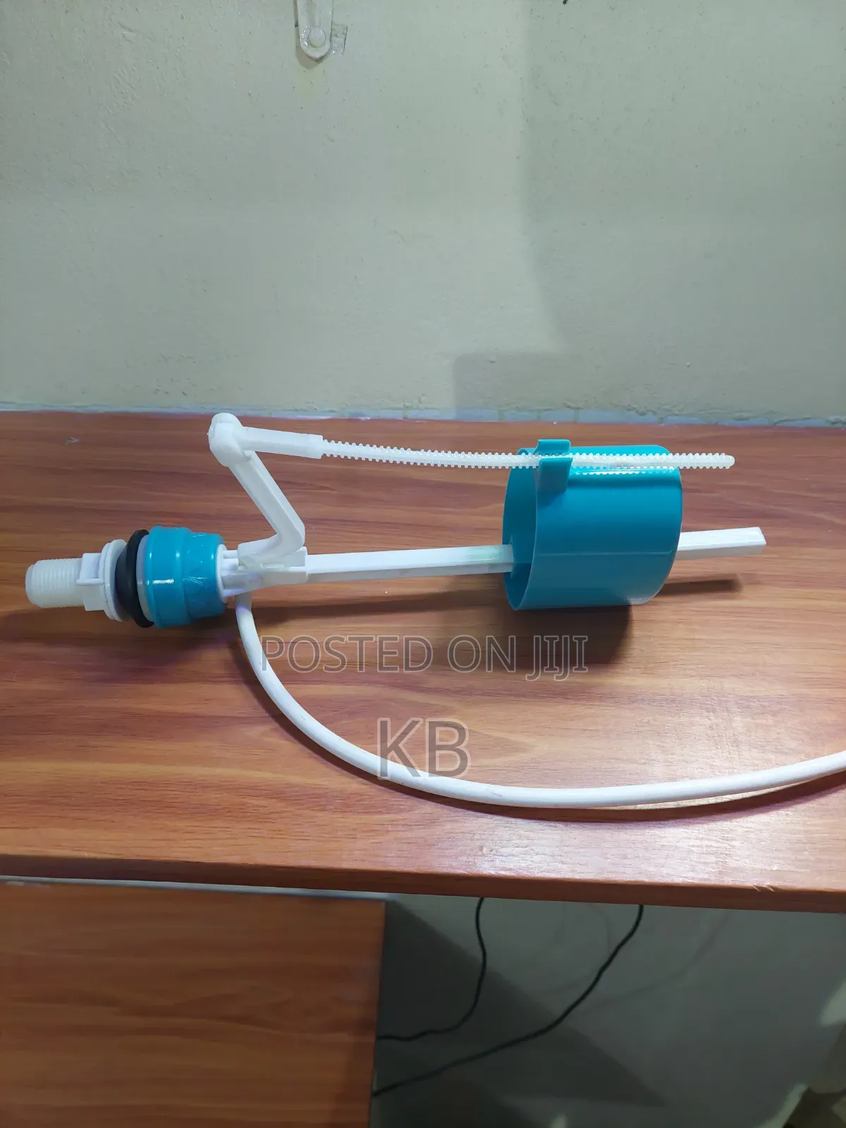 Adjustable Toilet Tank Fill Valve for Efficient Water Control
