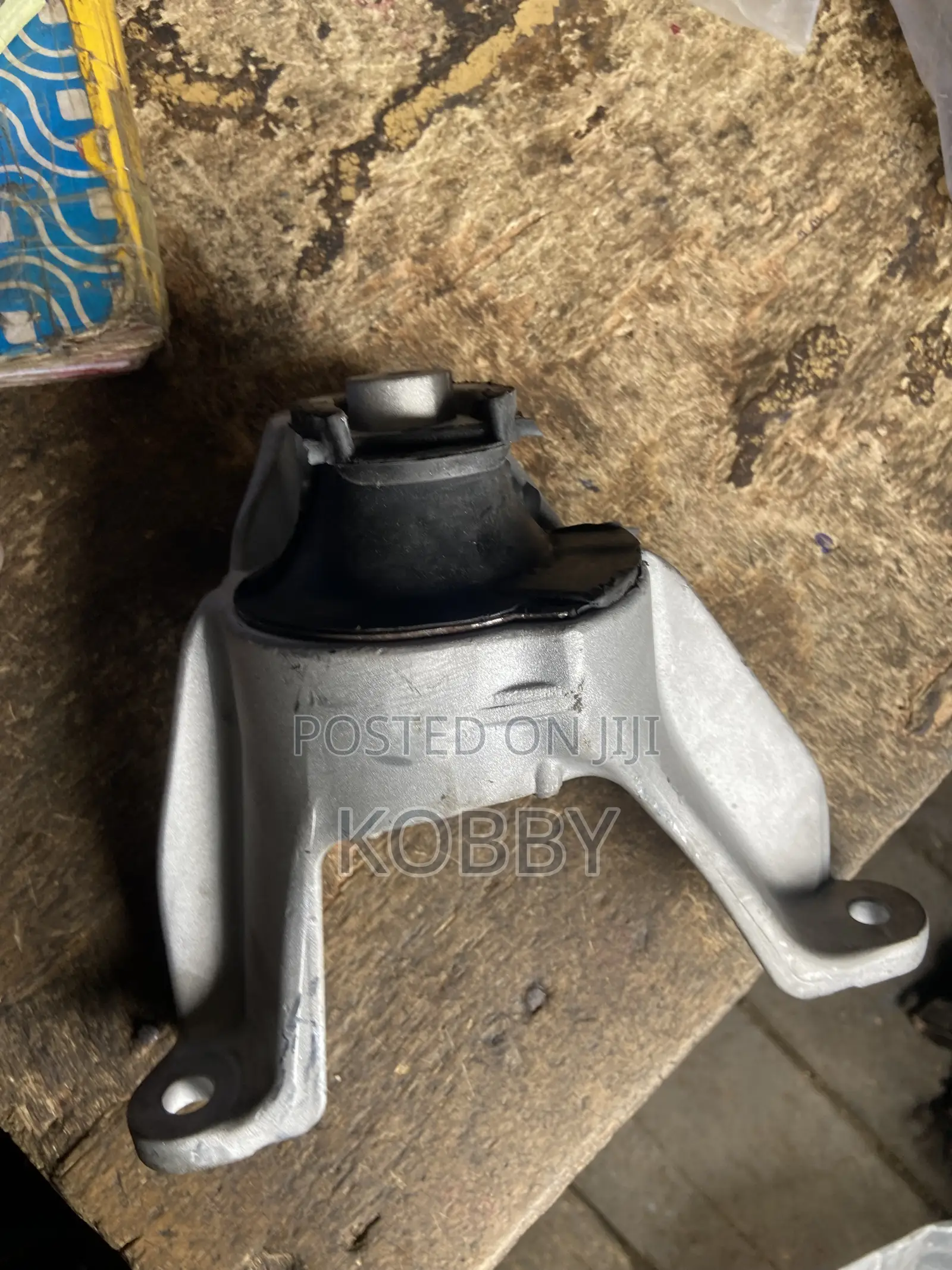 CR-V /CRV 2017-2018,2019,2020,2022 Front Engine Mount / Engine Seat