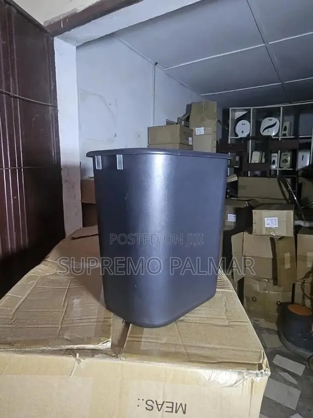 15L Black Plastic Wastebasket – Rectangular Office Kitchen Trash Bin