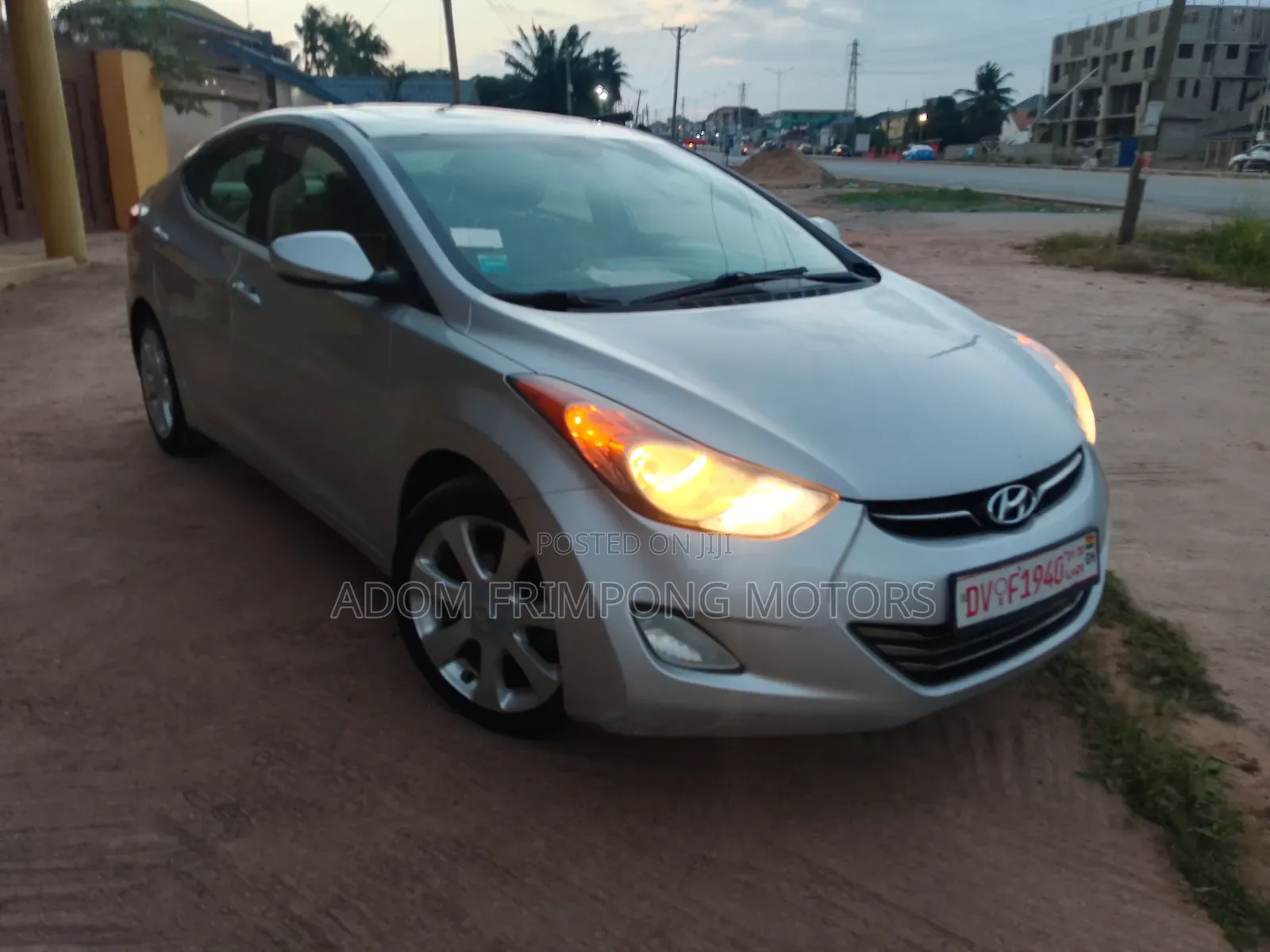 Hyundai Elantra 2013 Silver