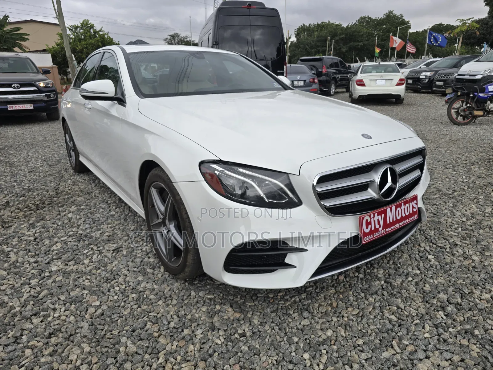 Mercedes-Benz E300 4Matic AWD Sedan (2.0L 4cyl 9A) 2017 White