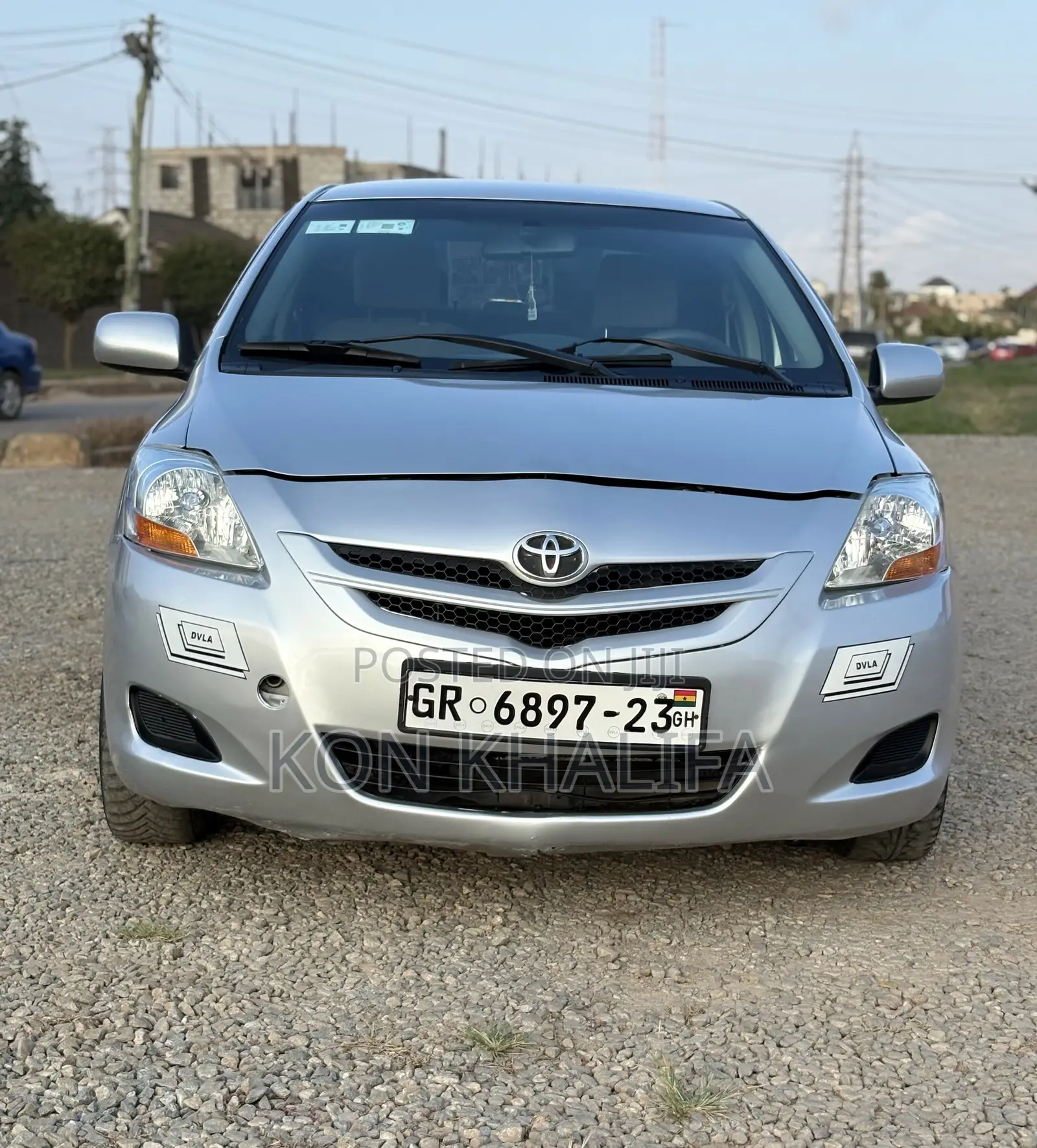 Toyota Belta 2010 Silver