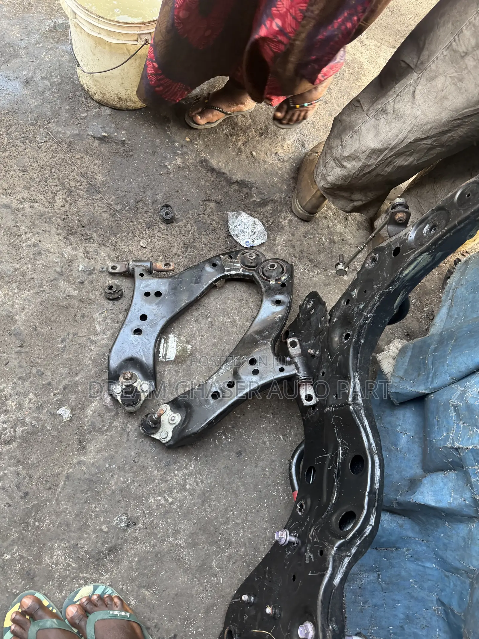 Rav 4 219-2025 Lower Arm With Front Beam Available