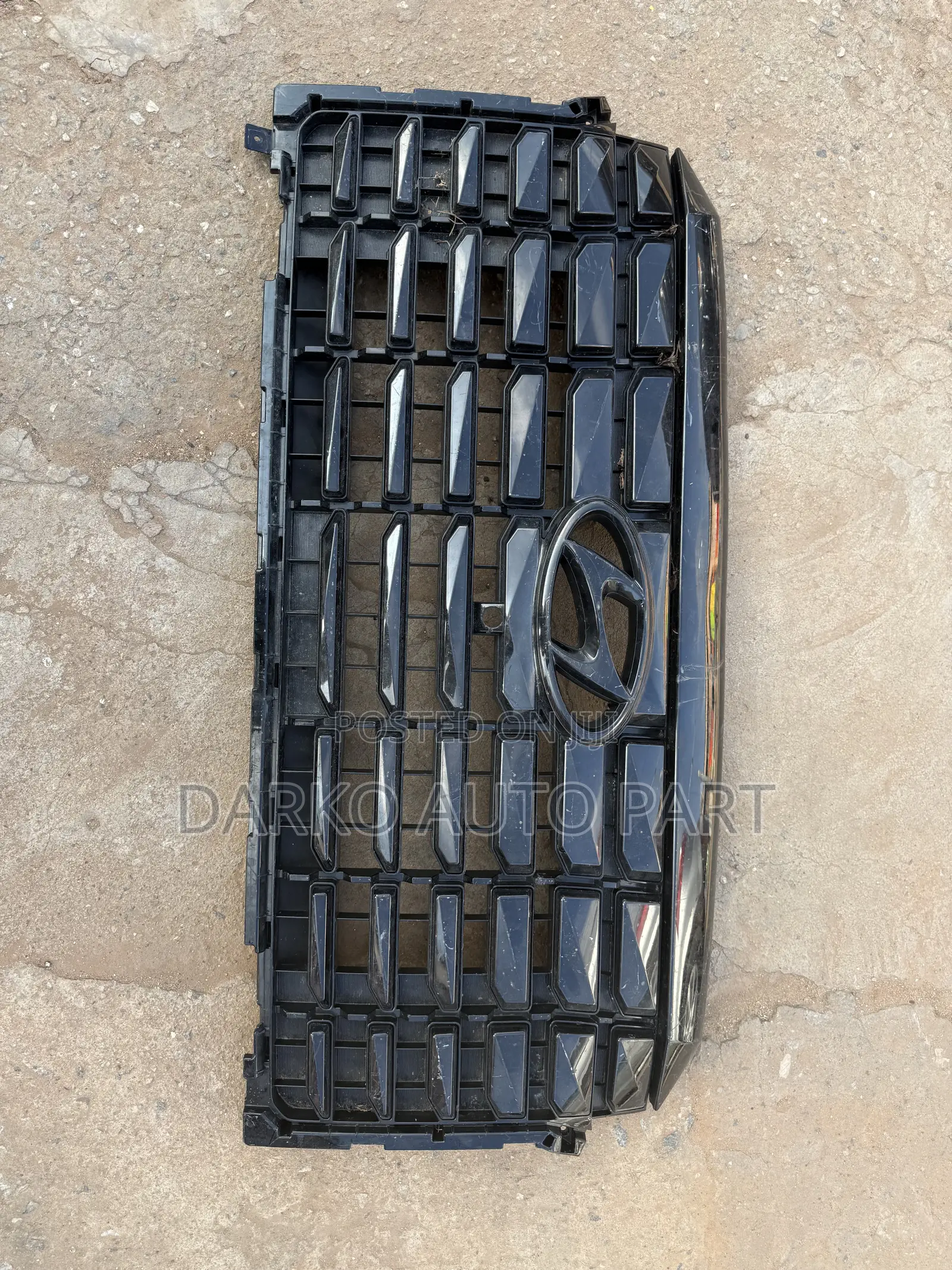 Hyundai Palisade. 2023-2025 Front Grill Available Now