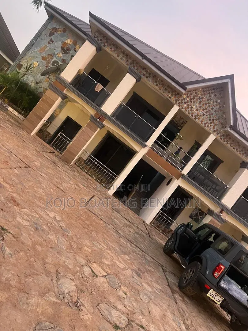 2bdrm Apartment in Ghana Flag for rent