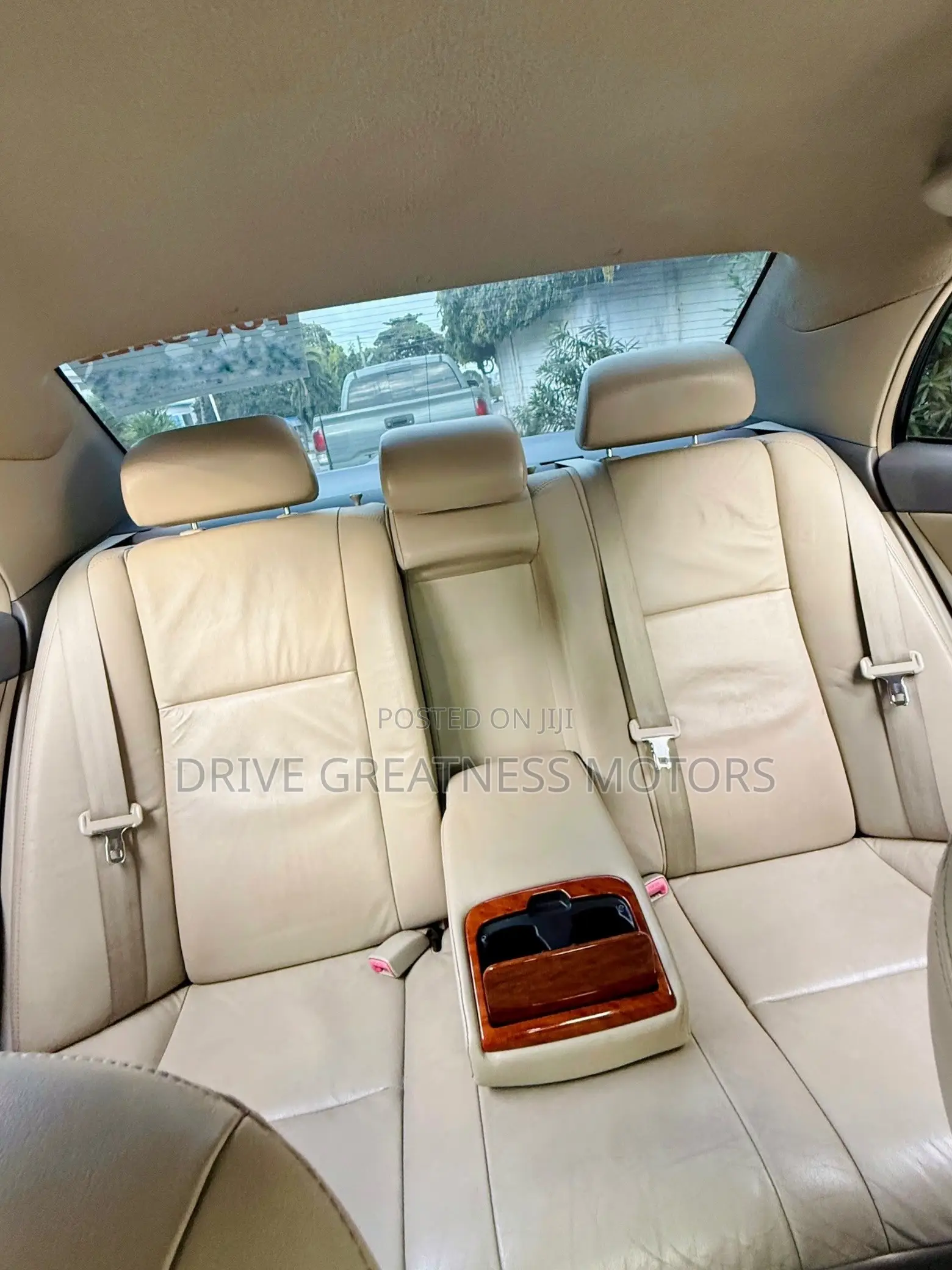 Toyota Corolla 2010 Silver