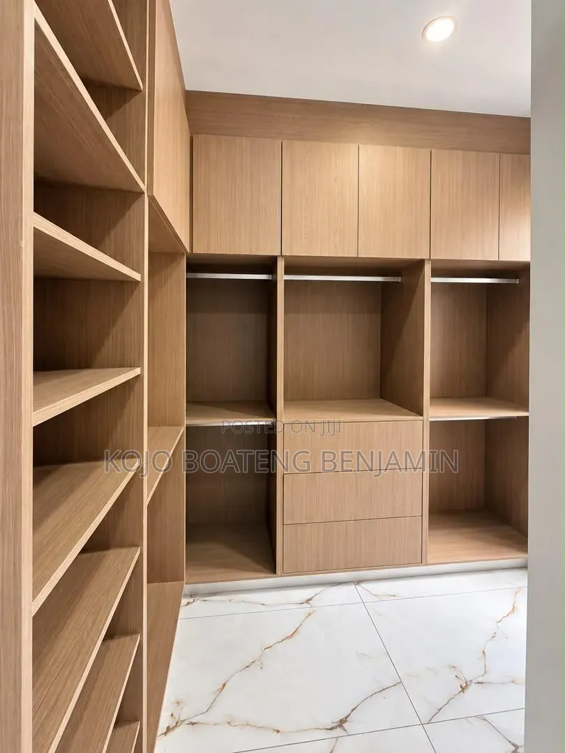 3bdrm House in Oyarifa Mall Area for rent