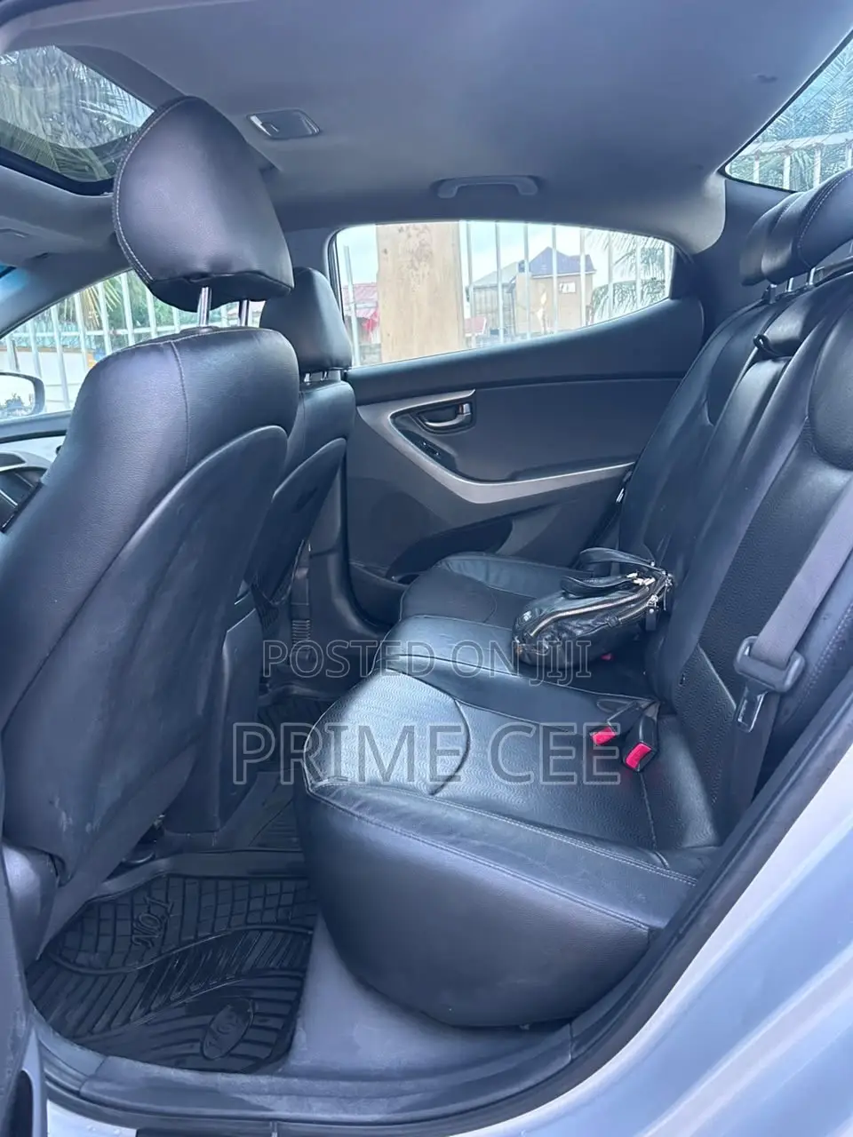 Hyundai Elantra 2013 Gray