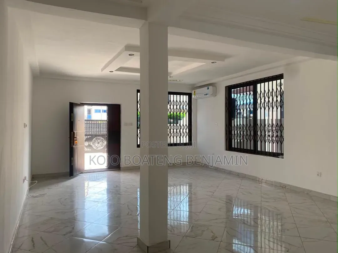 3bdrm House in Ghana Flag for rent
