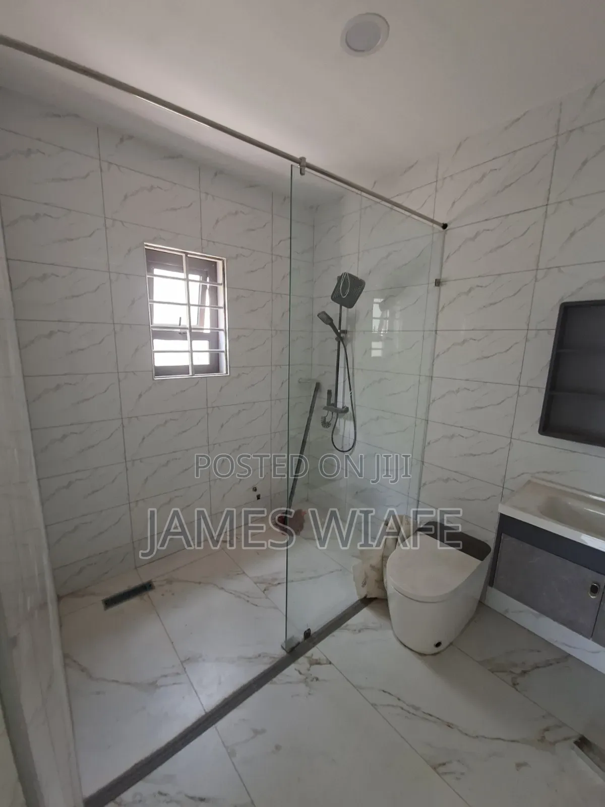 2bdrm House in Kent Homes, Accra Metropolitan for sale