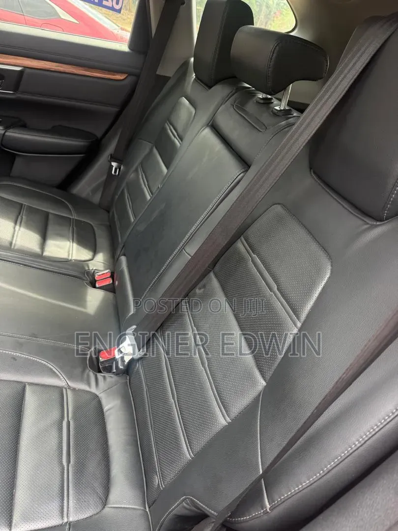 Honda CR-V Touring AWD 2018 Orange