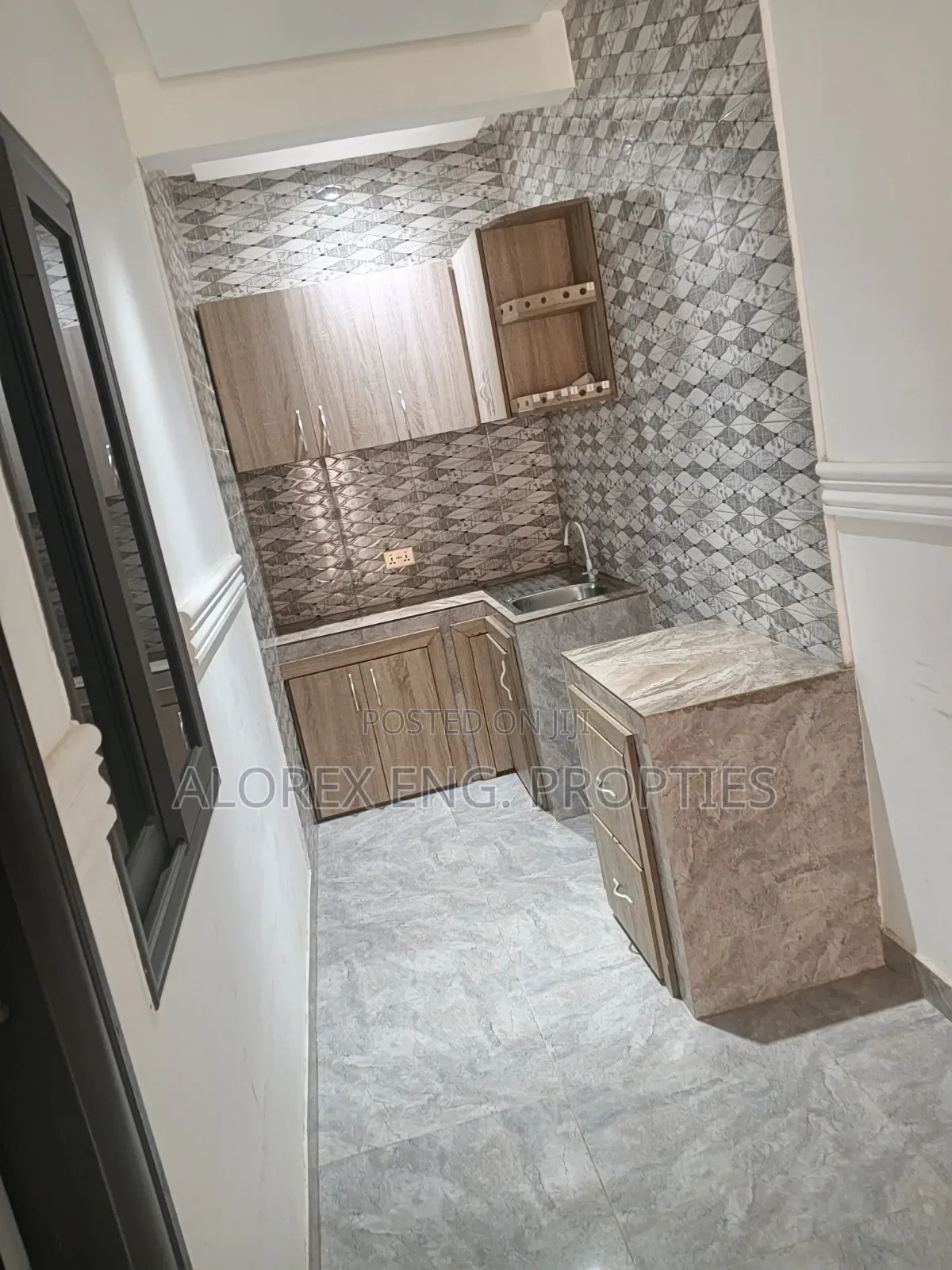 1bdrm Apartment in 2 Washrooms, Adenta, Malejor for rent