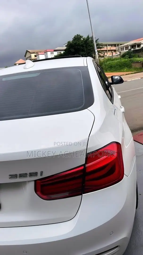 BMW 328i 2016 White
