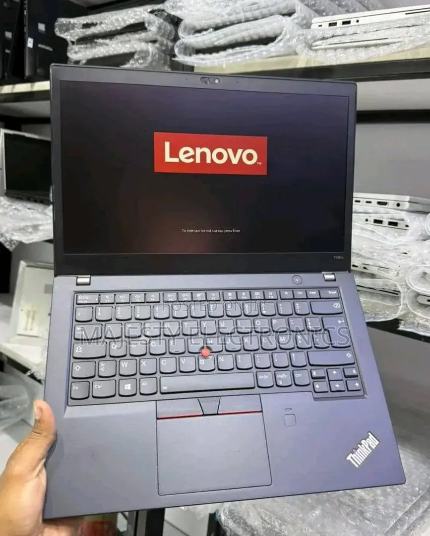 New Laptop Lenovo ThinkPad T480s 8GB Intel Core i5 SSD 256GB