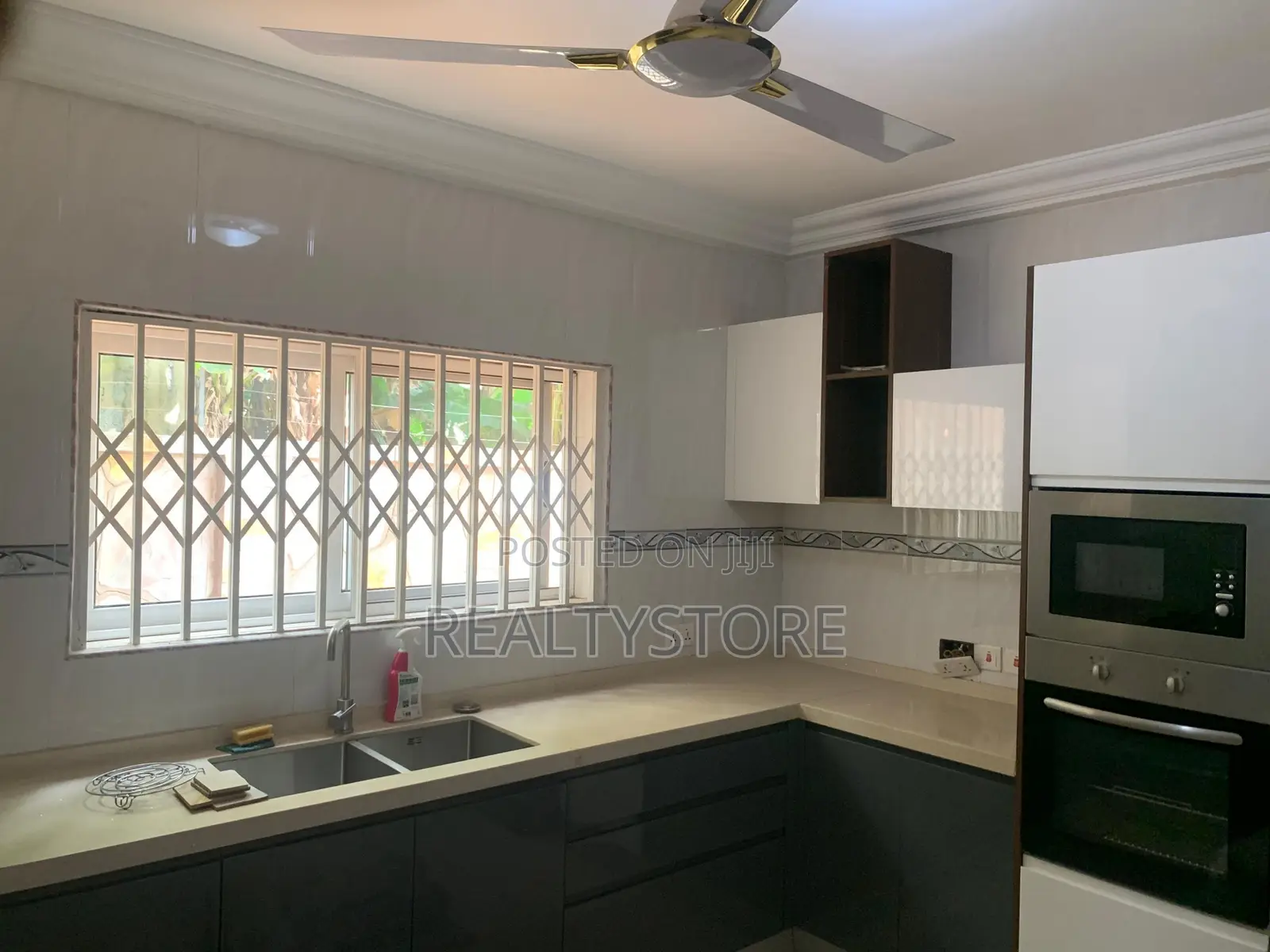 Furnished 7bdrm House in Zoomlion, Accra Metropolitan for rent