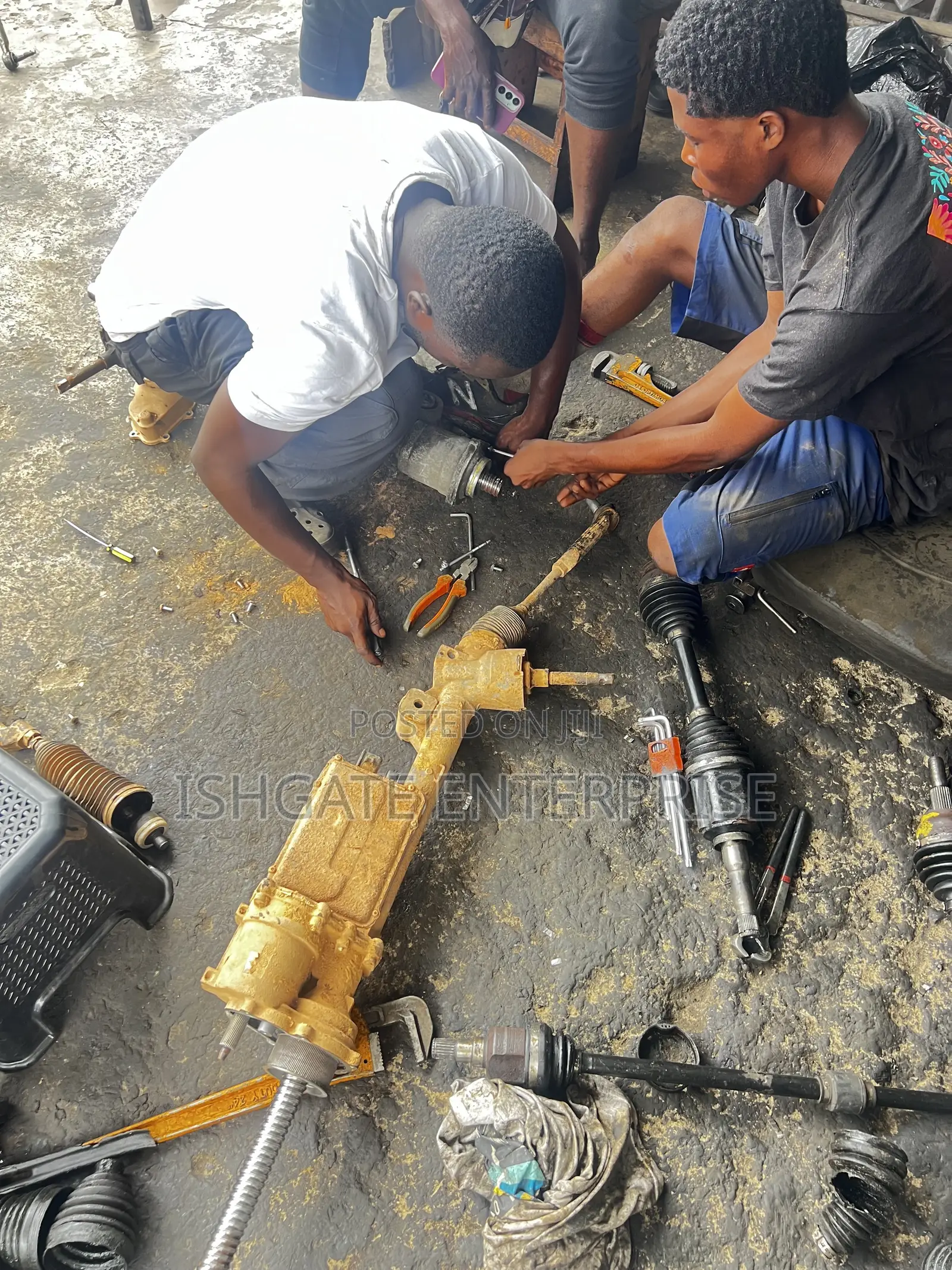 Repair All Kinds of Electronic Steering Rack.Benz,BMW,Ford,Range Rover