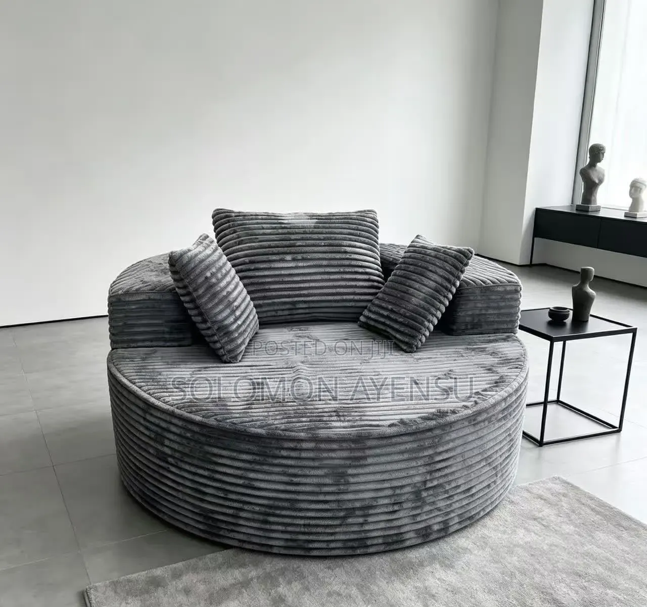 The Linear Circle Sofa