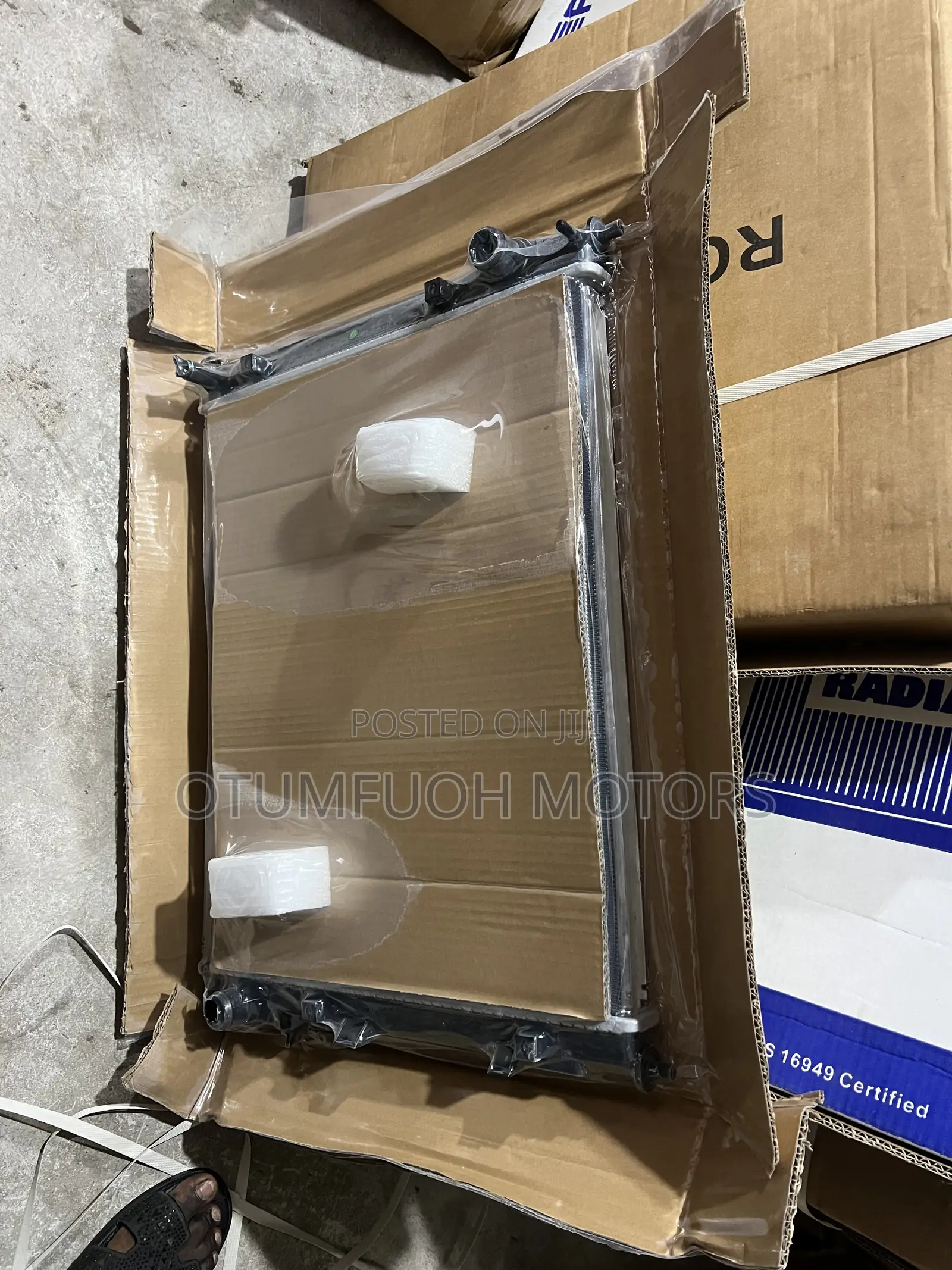 Honda Civic Radiator (Water Tank)2016 2017 2018 2019-2022