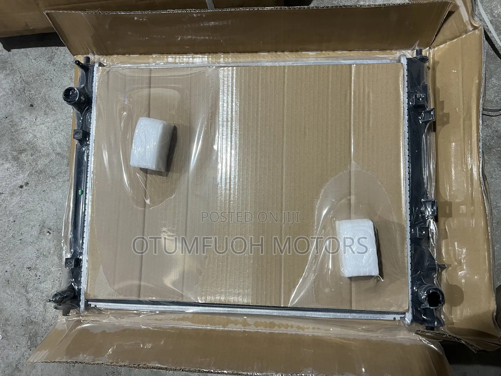 Honda Civic Radiator (Water Tank)2016 2017 2018 2019-2022