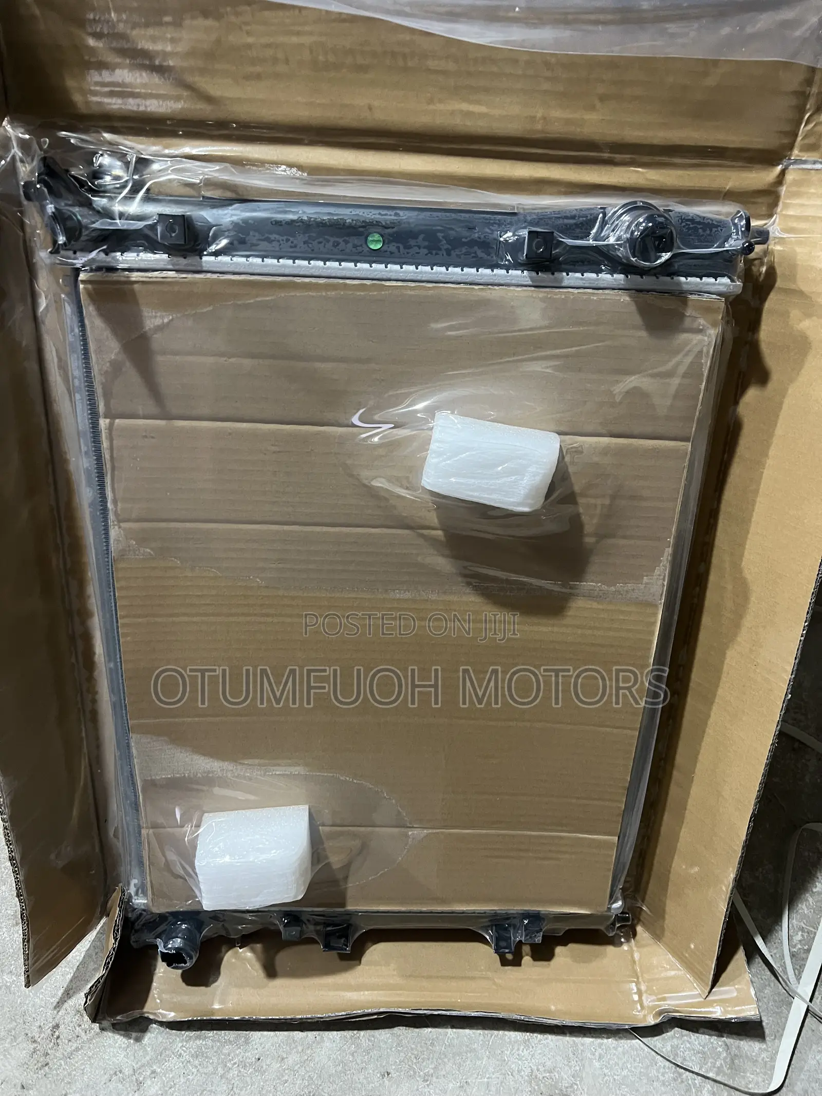 Honda Civic Radiator (Water Tank)2016 2017 2018 2019-2022