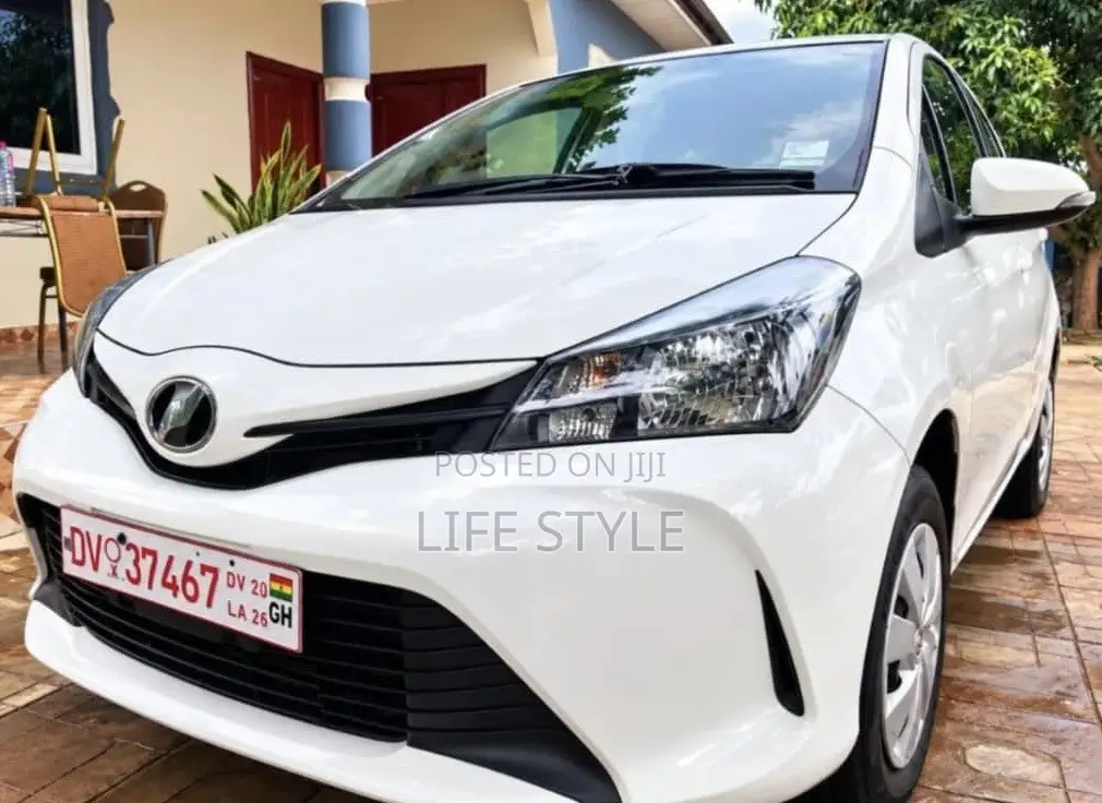 Toyota Vitz 1.0 FWD 3dr 2016 White