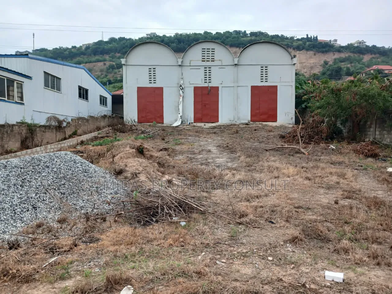 280sqm Warehouse for Rent at Weija Broadcasting Road.
