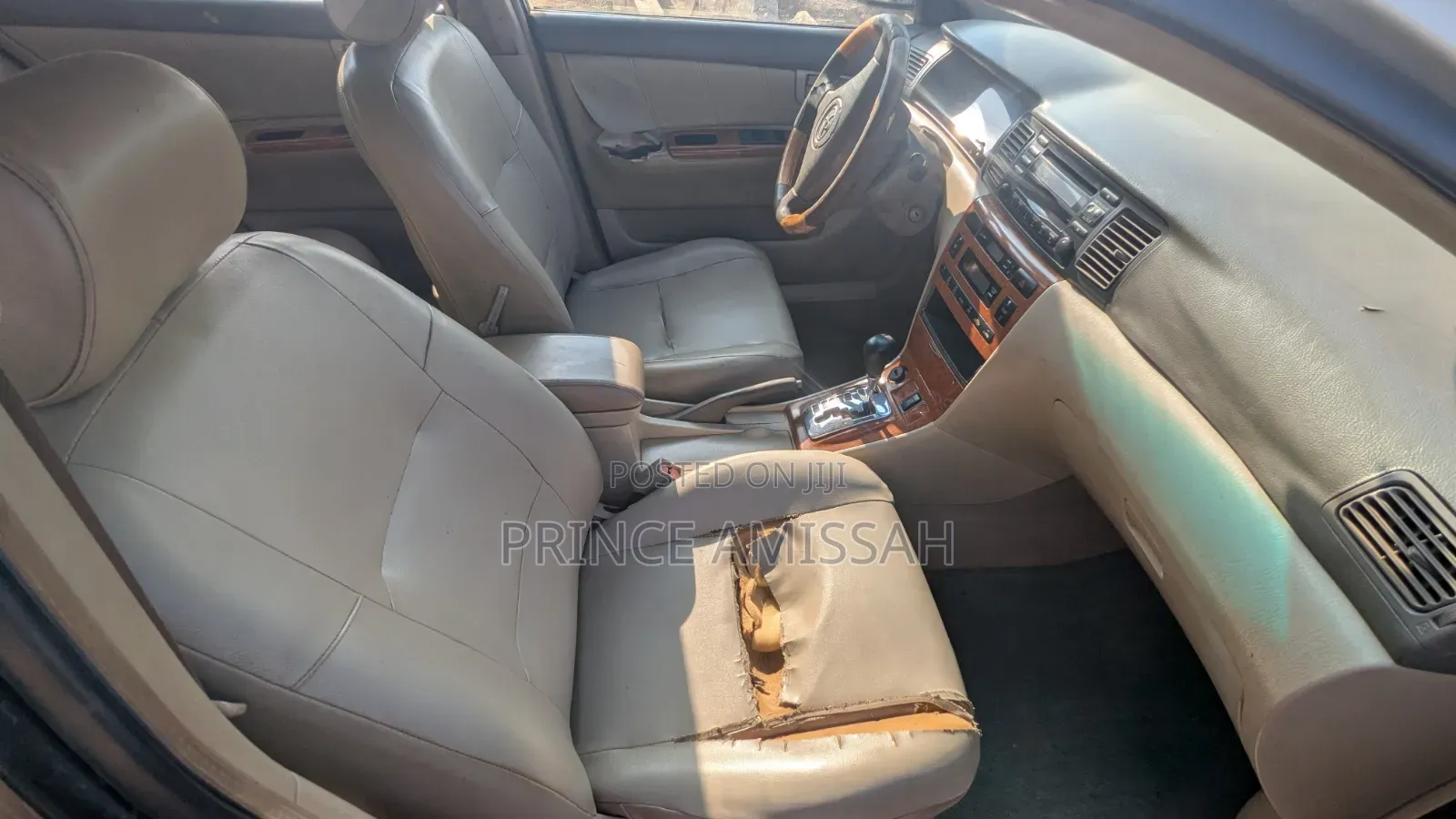 Toyota Vios 2010 Brown