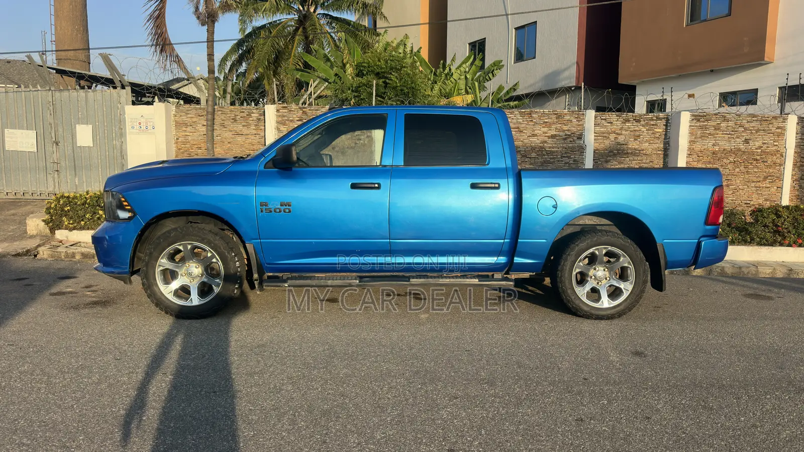 Dodge RAM 1500 3.6 Petrol AWD 2019 Blue