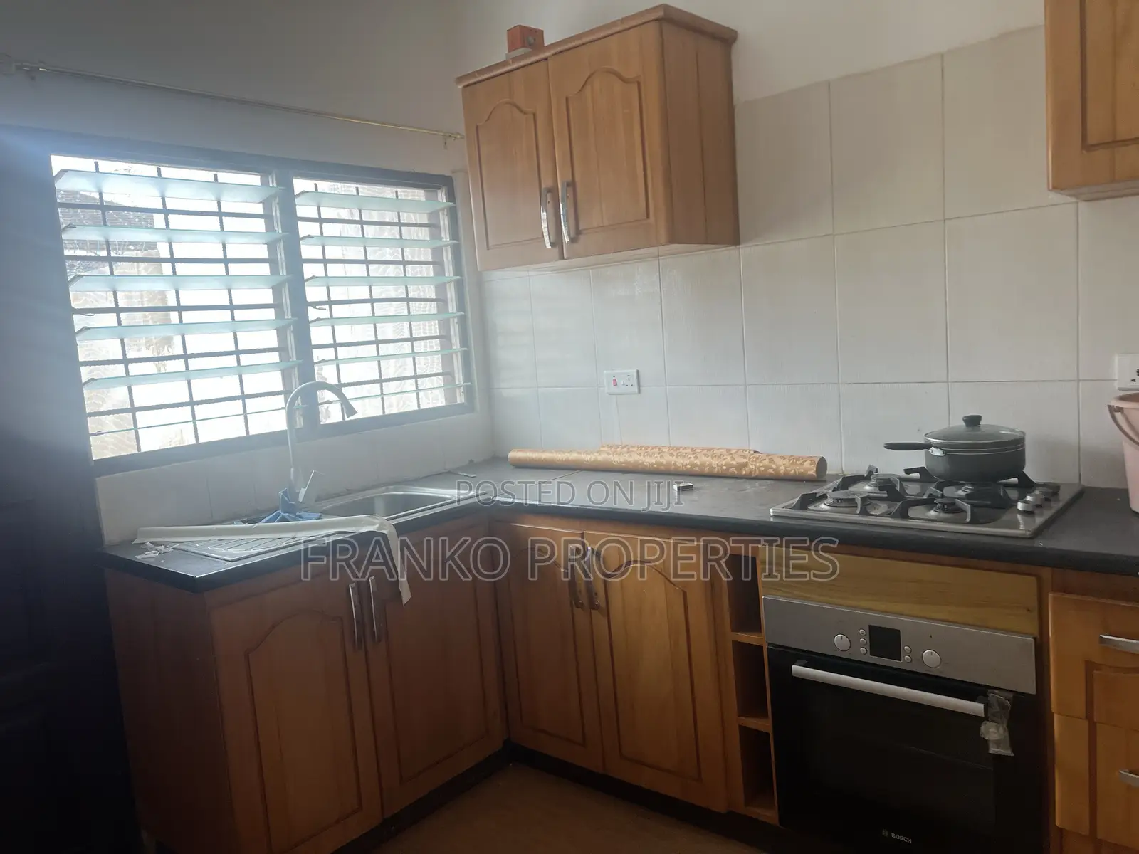 3bdrm House in Franko Properties, Ability for rent